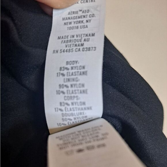 NWT Aerie Offline Real Me Extra Stretch Ruffle Sports Bra in Black - Picture 6 of 7